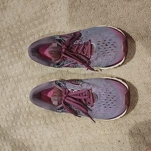 Women's Brooks Glycerin 17 Running Shoes Size 9